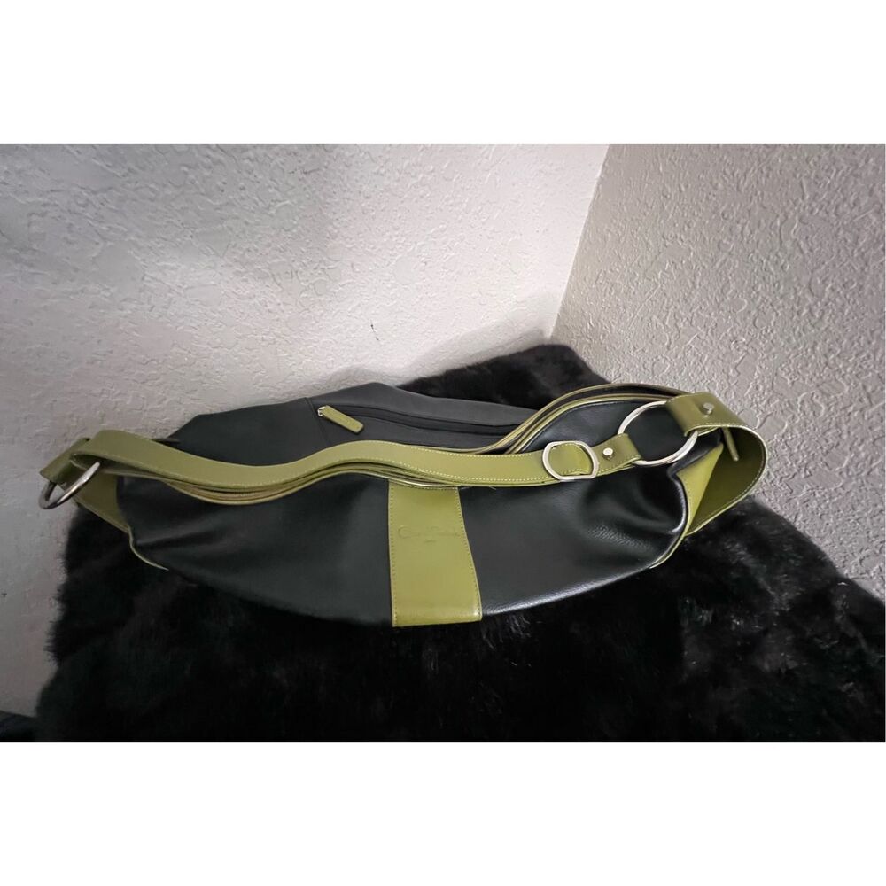 Cleo & Patek OVAL LEATHER CROSSBODY BAG‎ olive green hobo